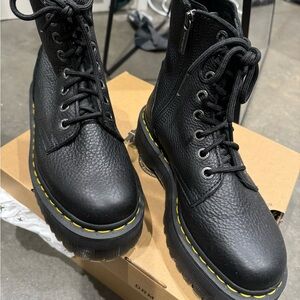 Dr. Martens, Jadon III
